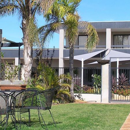 Dongara Old Mill Motel 외부 사진